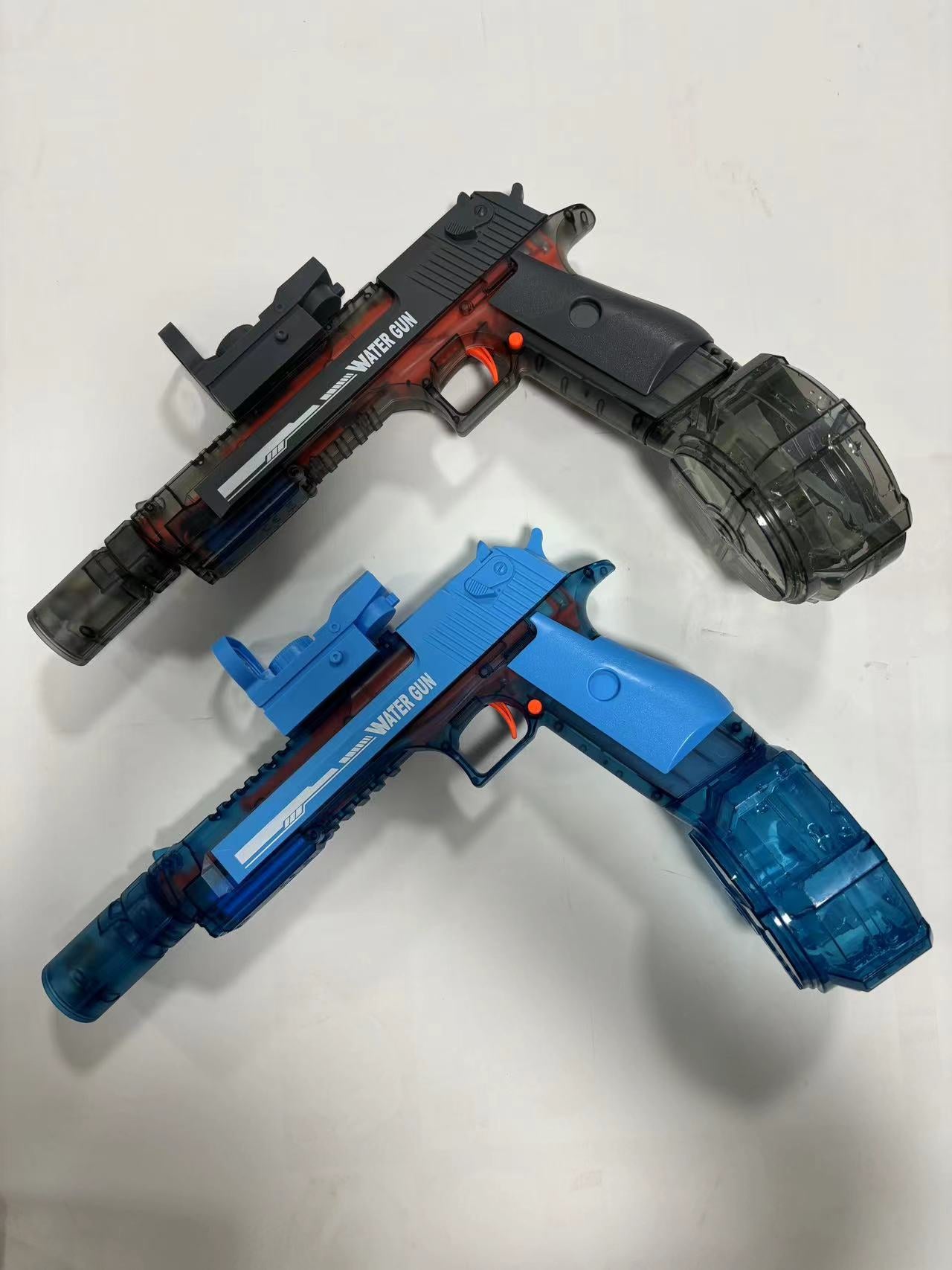 PISTOLA DE AGUA ELÉCTRICA CON LUCES LED